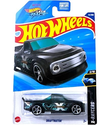 Amazon.com: Hot Wheels 2018 X-Raycers 7/10 - '69 Chevelle (Clear